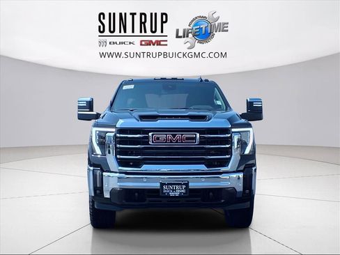 New 2025 GMC Sierra 2500 SLT w/ SLT Premium Package image 17
