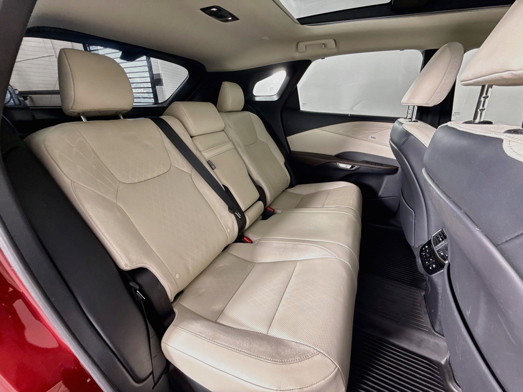 Used 2023 Lexus RX 350 AWD w/ Accessory Package (Z1) image 26