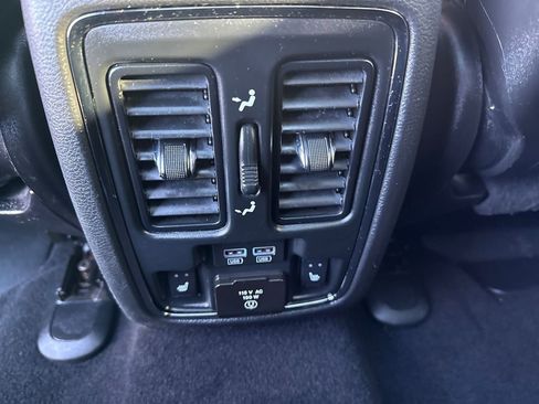 Used 2020 Jeep Grand Cherokee SRT image 16