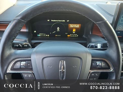Certified 2022 Lincoln Nautilus Reserve image 19