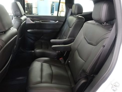 Used 2024 Cadillac XT6 Sport w/ LPO, Floor Liner Package AWD/4WD image 21