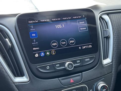 Used 2019 Chevrolet Malibu RS image 26