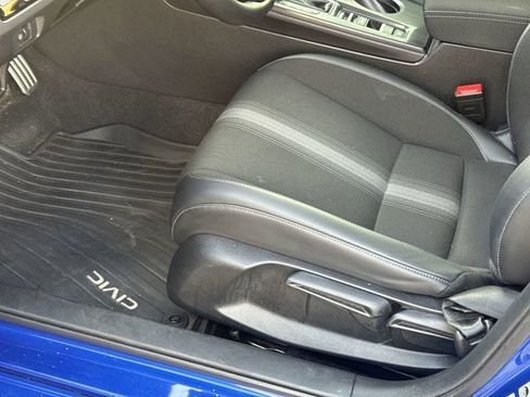 Used 2022 Honda Civic Sport image 17