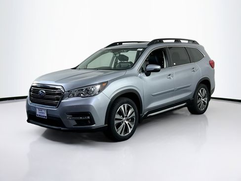 Used 2022 Subaru Ascent Limited w/ Technology Package image 1