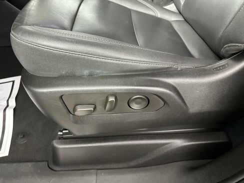 Used 2023 Chevrolet Tahoe LT AWD/4WD image 24