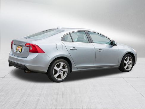 Used 2013 Volvo S60 T5 FWD image 7