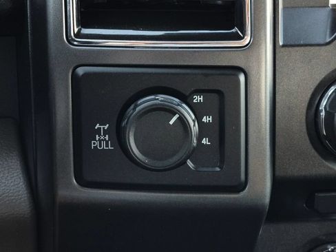 Used 2018 Ford F150 XLT w/ Equipment Group 302A Luxury AWD/4WD image 24