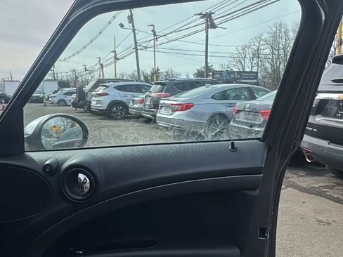 Used 2014 MINI Cooper Countryman S image 29