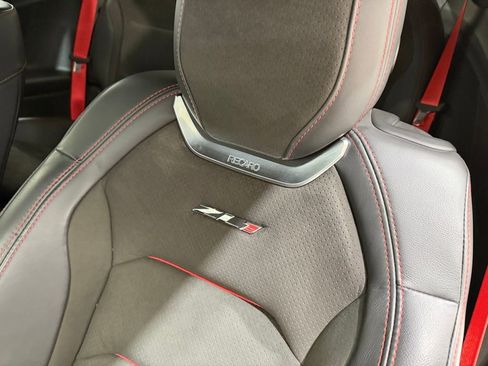 Used 2018 Chevrolet Camaro ZL1 RWD image 15