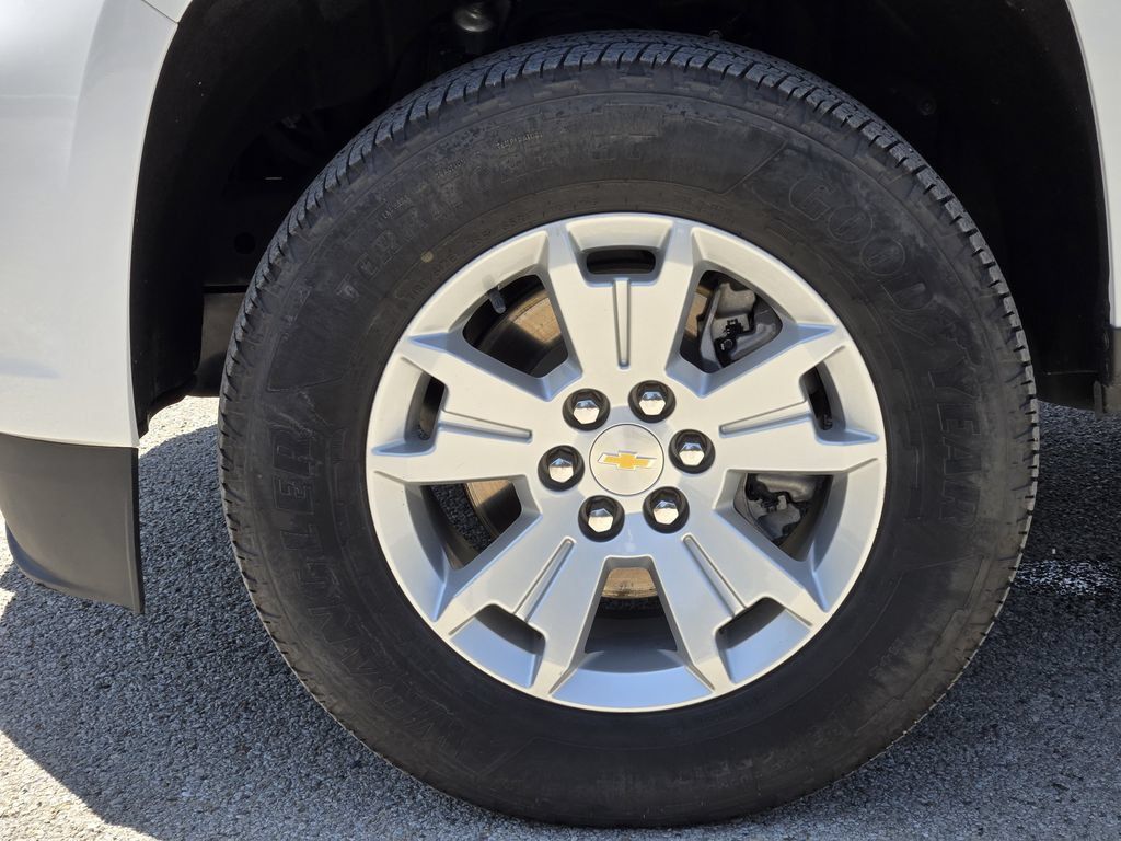 Used 2022 Chevrolet Colorado LT w/ Fleet Safety Package RWD image 12