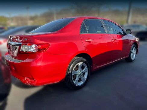 Used 2011 Toyota Corolla LE w/ Premium Pkg image 3