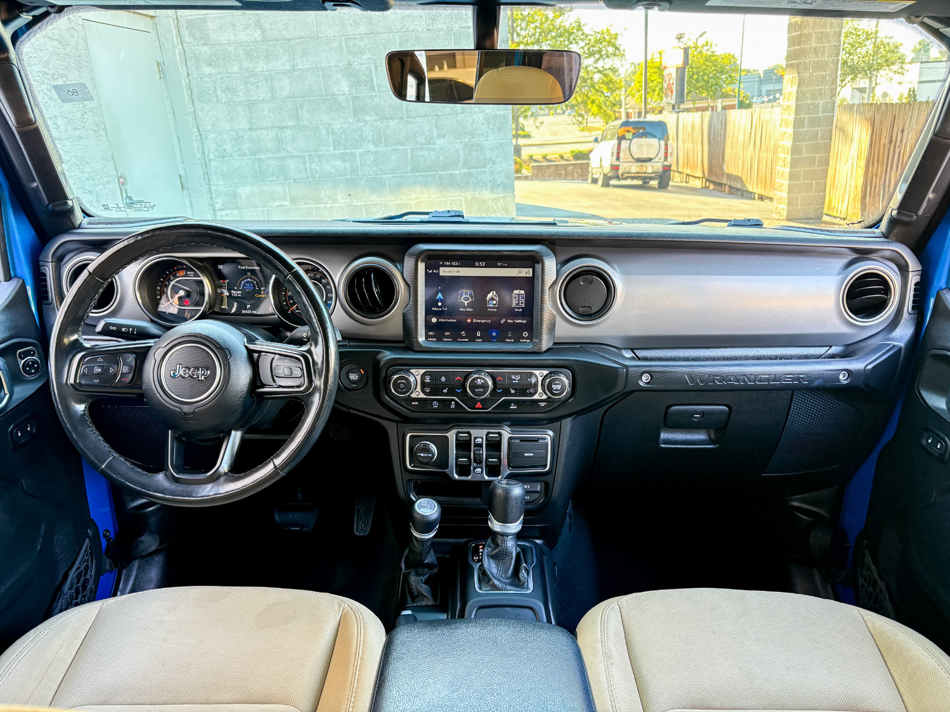 Used 2023 Jeep Wrangler Unlimited Sport AWD/4WD image 2