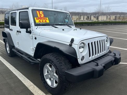 Used 2015 Jeep Wrangler Unlimited Sport w/ Quick Order Package 24S AWD/4WD image 37
