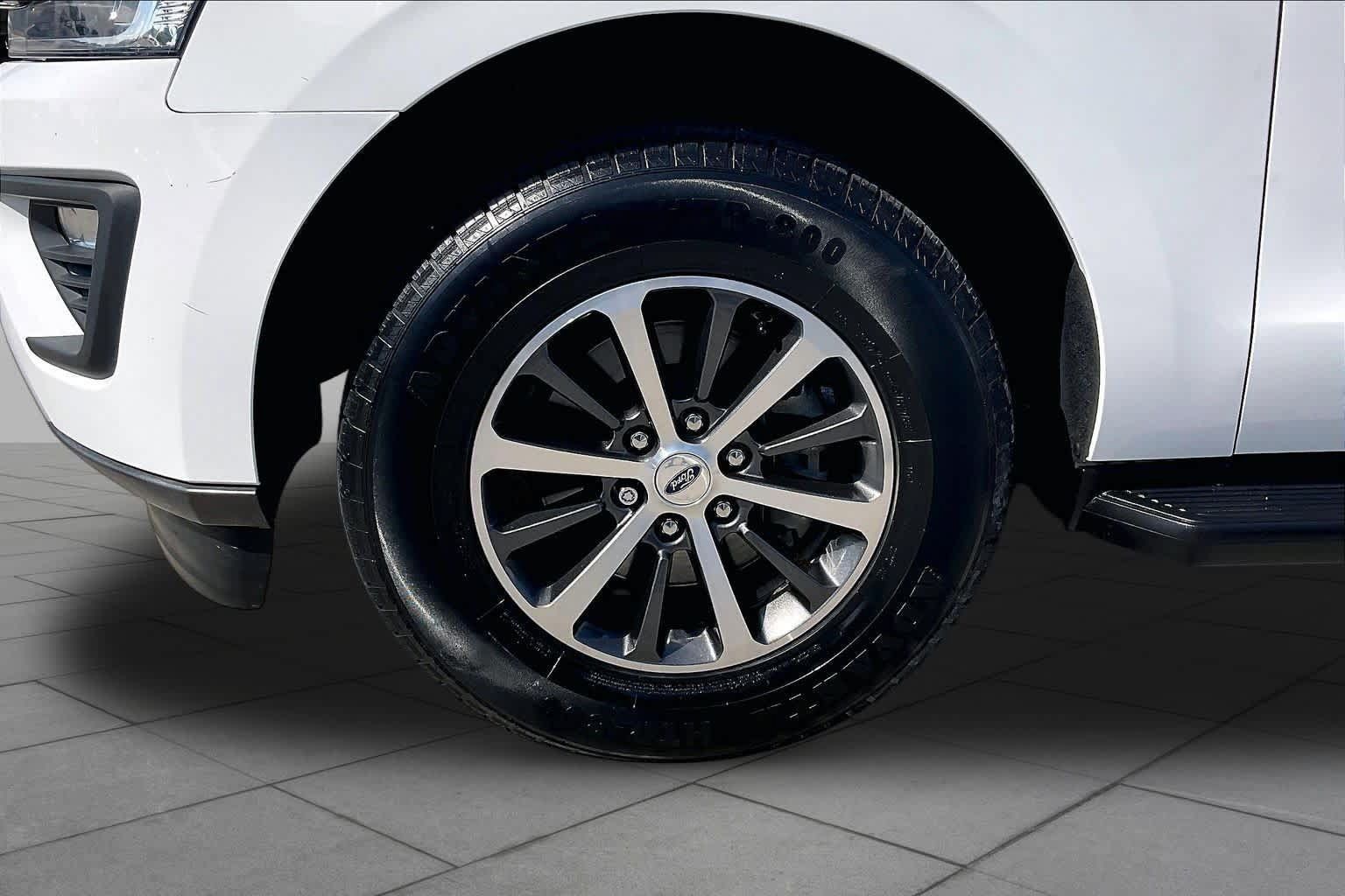 Used 2021 Ford Expedition XLT AWD/4WD image 11