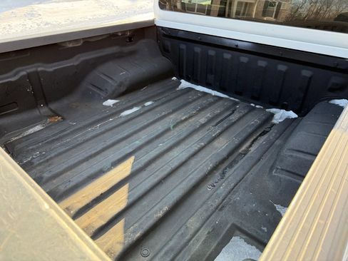 Used 2018 Nissan Frontier S image 21