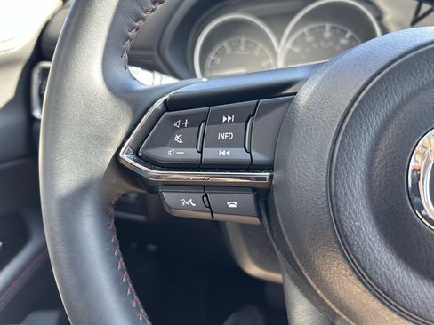 Certified 2025 MAZDA CX-5 Carbon Edition image 19