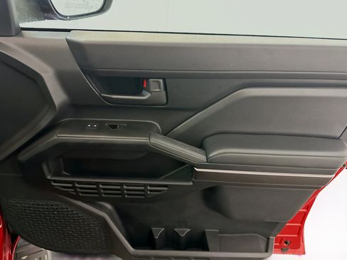 Used 2025 Toyota 4Runner SR5 image 33