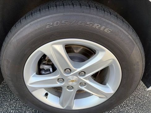 Used 2024 Chevrolet Malibu LT FWD image 29