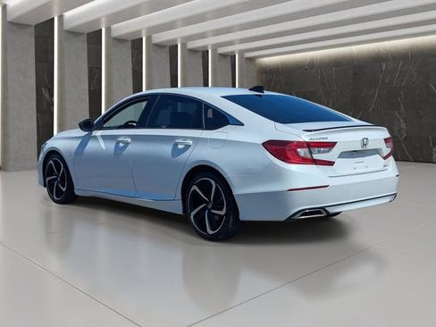 Used 2021 Honda Accord Sport image 4
