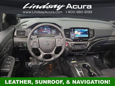 Used 2025 Honda Passport TrailSport image 13
