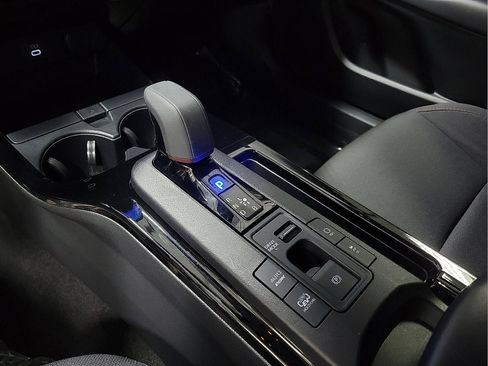 Certified 2024 Toyota Prius Prime SE image 15