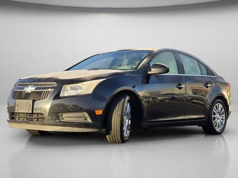 Used 2013 Chevrolet Cruze Eco w/ Enhanced Safety Package image 17