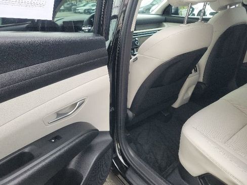 Used 2025 Hyundai Tucson SEL AWD/4WD image 18