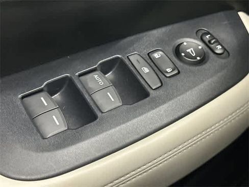 Certified 2023 Honda HR-V LX image 20