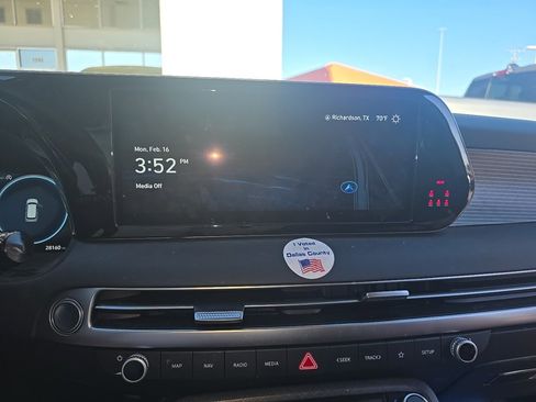 Used 2024 Hyundai Palisade Limited image 8