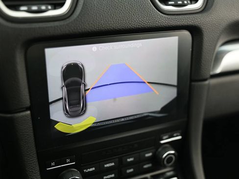 Certified 2024 Porsche 718 Cayman S RWD image 40