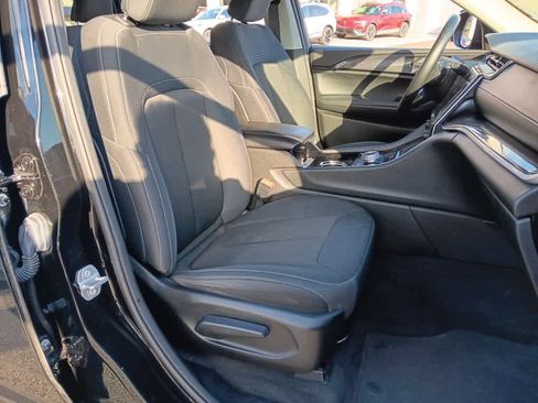 Used 2021 Jeep Grand Cherokee L Laredo w/ Luxury Tech Group I image 14