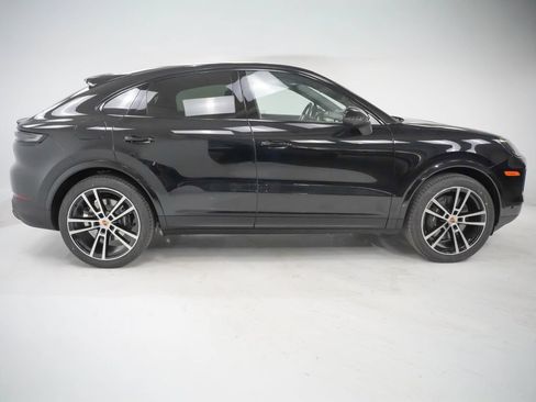 Used 2026 Porsche Cayenne Coupe AWD/4WD image 9
