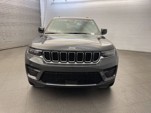 New 2025 Jeep Grand Cherokee Laredo w/ Trailer Tow Package image 6