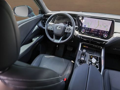 Used 2025 Lexus TX 350 AWD w/ Technology Package image 26