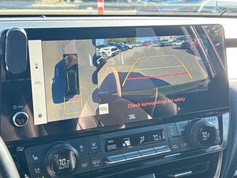 Used 2024 Toyota Grand Highlander AWD Hybrid image 24