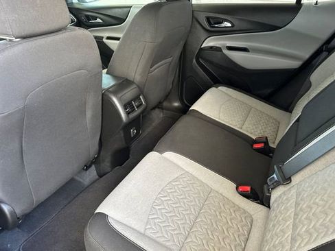 Used 2022 Chevrolet Equinox LT FWD image 13