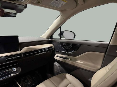 Certified 2024 Lincoln Corsair Reserve w/ Equipment Group 201A image 22