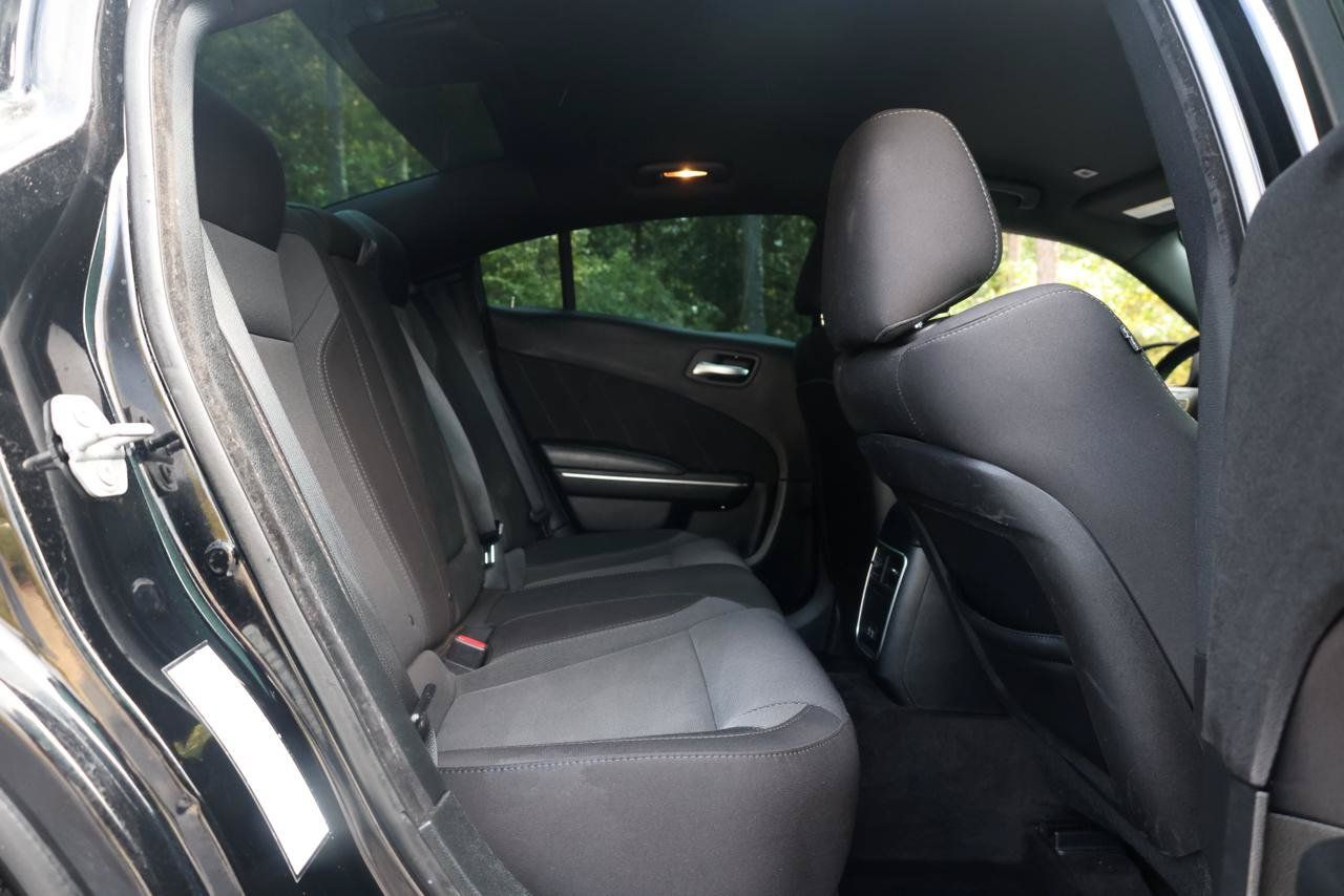 Used 2017 Dodge Charger R/T RWD image 20