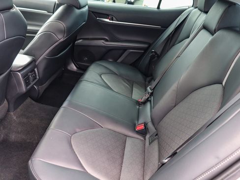 Used 2022 Toyota Camry XSE w/ Carpet Mat Package (TMS) FWD image 21