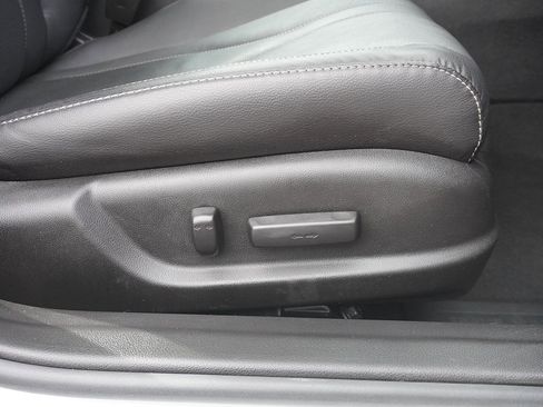 Used 2021 Acura ILX Premium Package image 33