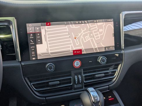 New 2026 Porsche Macan Turbo image 20