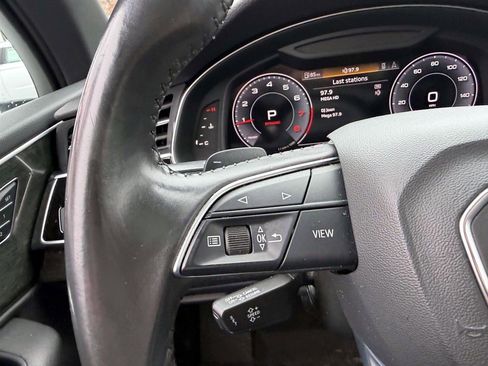 Used 2020 Audi Q7 2.0T Premium w/ Convenience Package image 29
