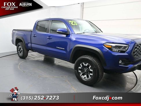 Used 2023 Toyota Tacoma TRD Off-Road AWD/4WD image 2