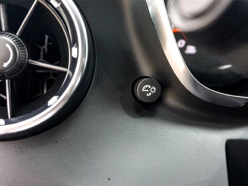 Used 2023 Chevrolet Camaro LT image 16