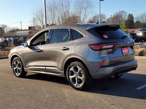 Used 2024 Ford Escape ST-Line w/ Tech Pack #1 image 3