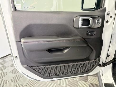 Used 2020 Jeep Wrangler Unlimited Rubicon w/ Uconnect 4C Nav & Sound Group AWD/4WD image 20