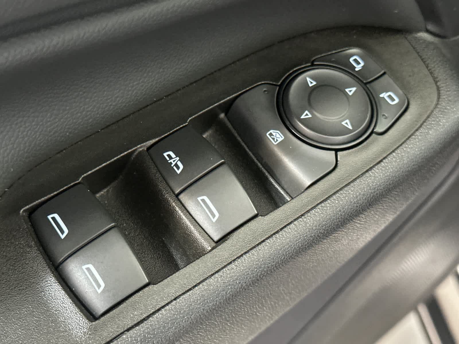 Used 2024 Chevrolet Equinox LT AWD/4WD image 14
