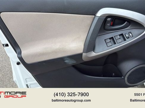 Used 2006 Toyota RAV4 Limited image 12