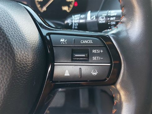 Used 2023 Honda HR-V Sport image 17