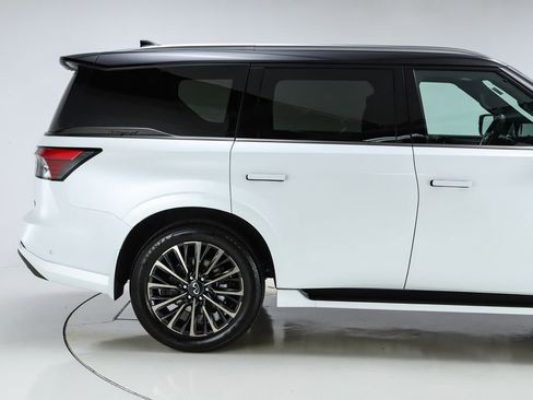 New 2026 INFINITI QX80 Autograph w/ Premium Cargo Package AWD/4WD image 11